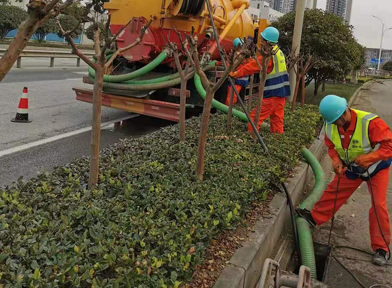 霍林郭勒市政管道清淤
